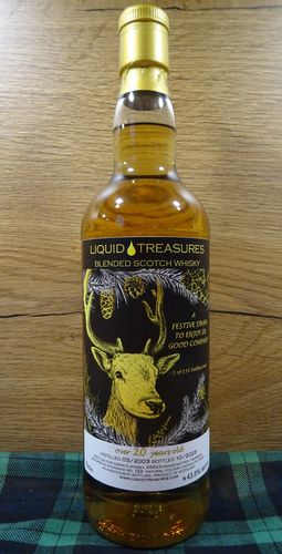 A Festive Dram - over 20 Years - Blended Scotch Whisky - Liquid Treasures - 43,8% (Outturn: 155)